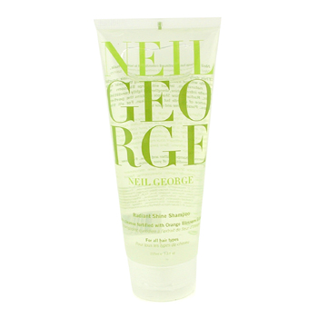 Everday Cleanse Shampoo Neil George Image