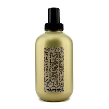 More Inside This Is A Sea Salt Spray (For Full-Bodied Beachy Looks) Davines Image