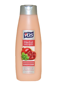 Herbal Escapes Strengthening Conditioner With Pomegranate & Grapeseed Extract Alberto VO5 Image