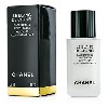 Le Blanc De Chanel Multi Use Illuminating Base perfume