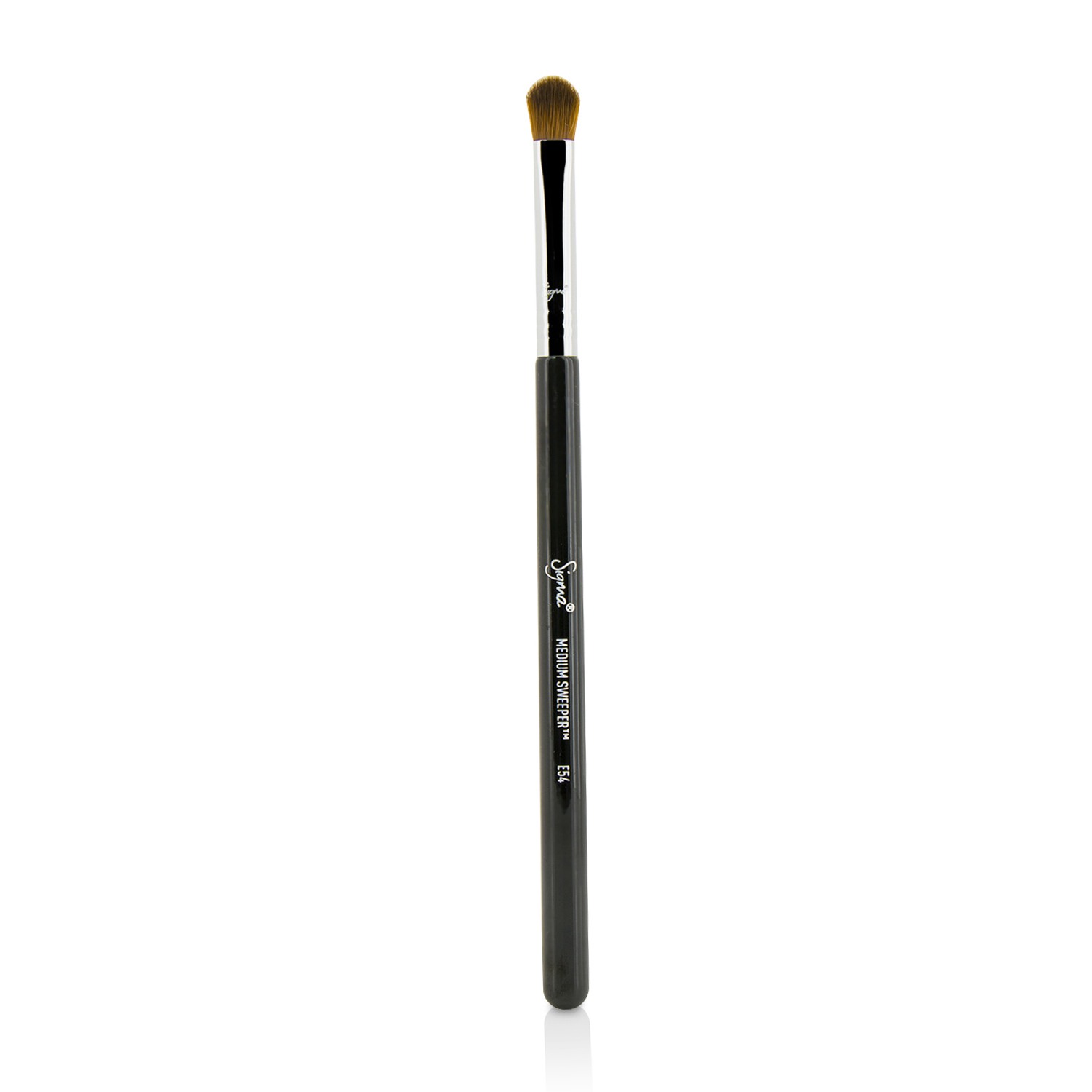 E54 Medium Sweeper Brush Sigma Beauty Image