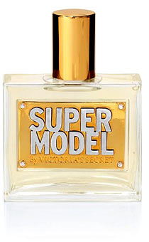 Super-Model-Victoria-Secret