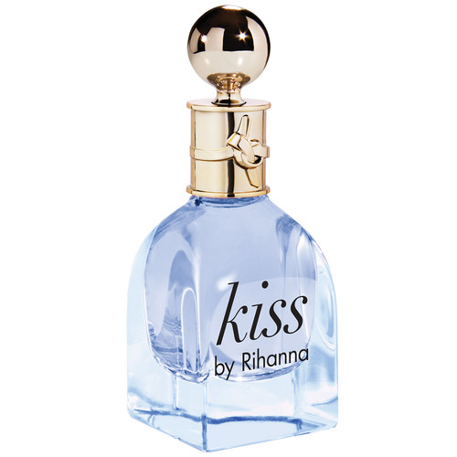 Kiss Rihanna Image