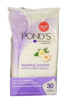 Wet Cleansing Towelettes Evening Soothe with Chamomile & White Tea Ponds Image